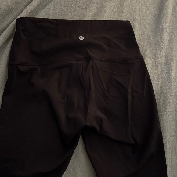 Size 6 black lululemon leggings. - Picture 2 of 3
